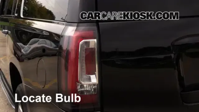 2015 GMC Yukon XL SLT 5.3L V8 FlexFuel Lights Tail Light (replace bulb)